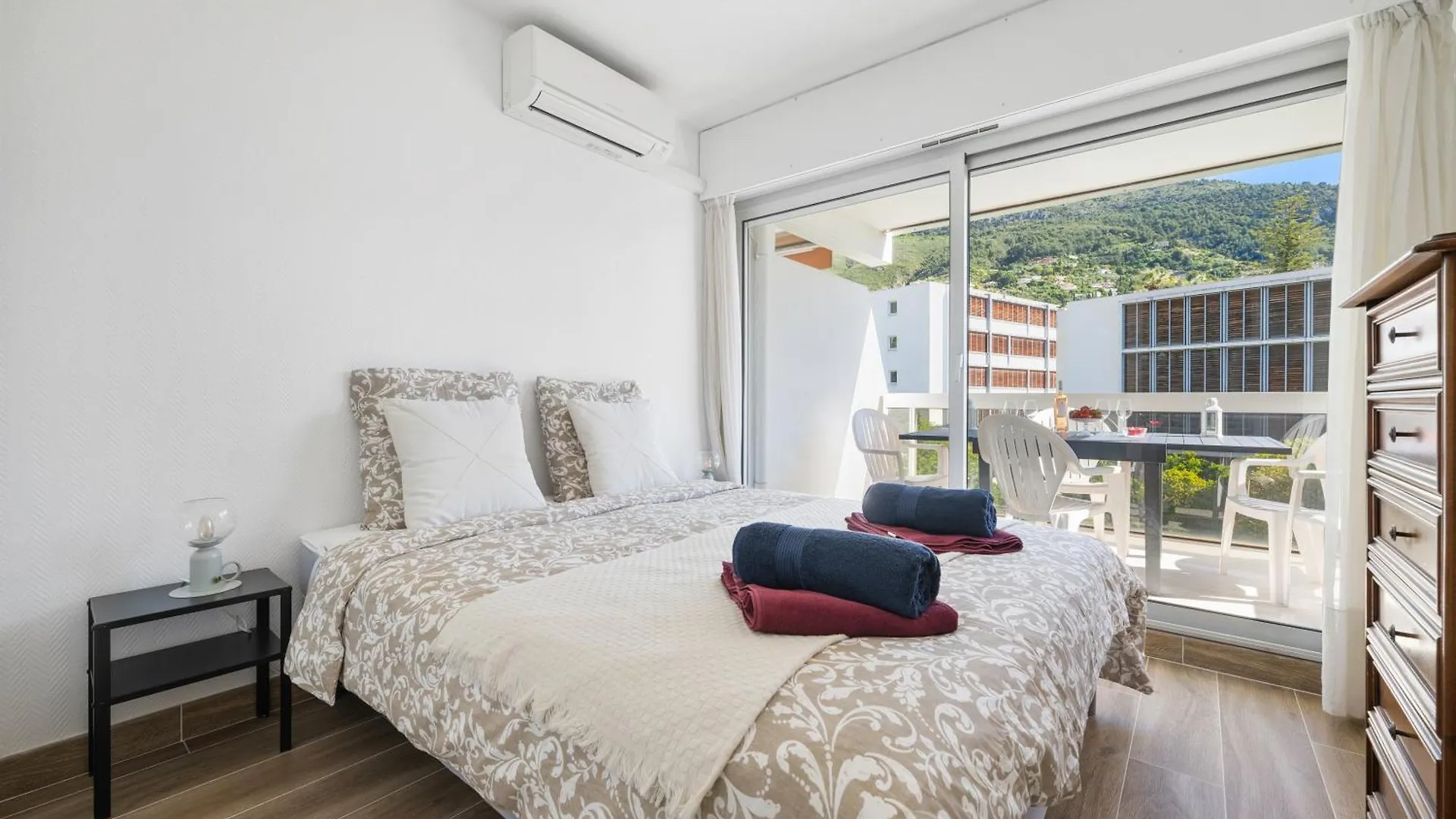 Le Rocamare - Piscine Toit Terrasse - Parking Prive - Terrasse Apartment Menton France